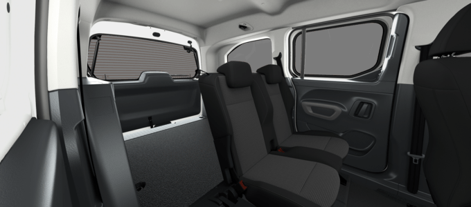 PF - SHUTTLE - LWB Passenger van 5 doors